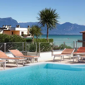 Arena 3*, Sirmione Italien